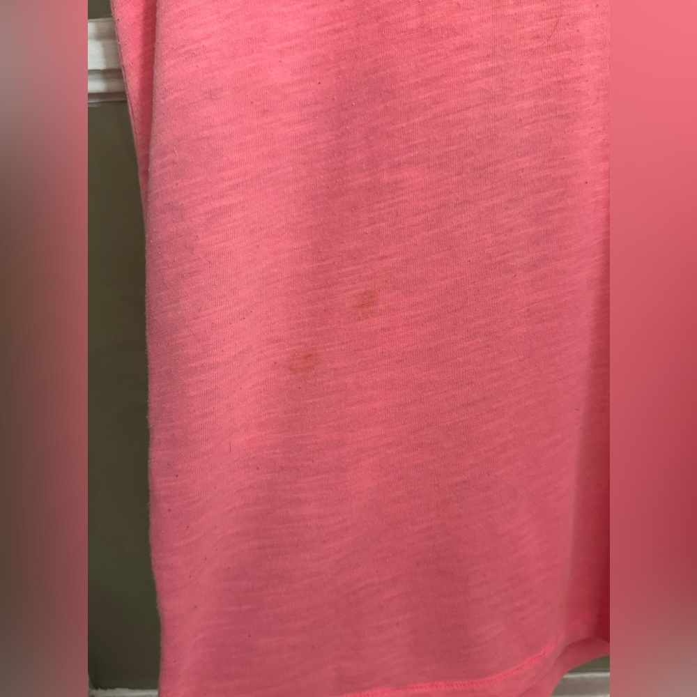 PINK V Neck - Picture 7 of 7